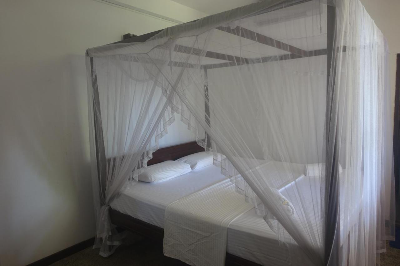 Wh Beach Resort Велигама Экстерьер фото